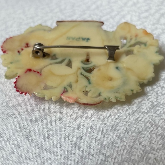 Vintage Japanese Celluloid Floral Basket Brooch 1950's Mid-Century Pin - Picture 6 of 11